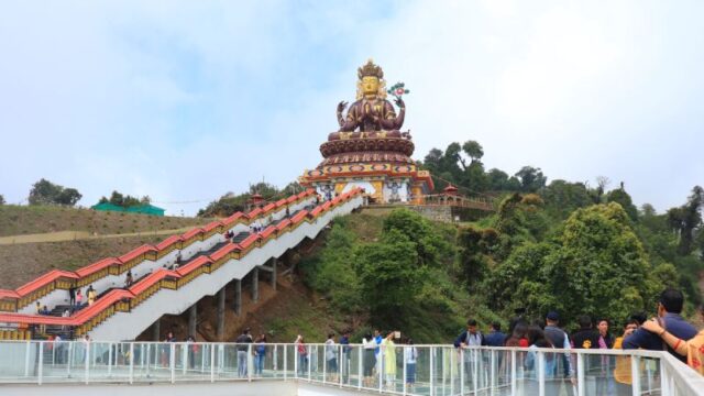 Gangtok Pelling Darjeeling Tour