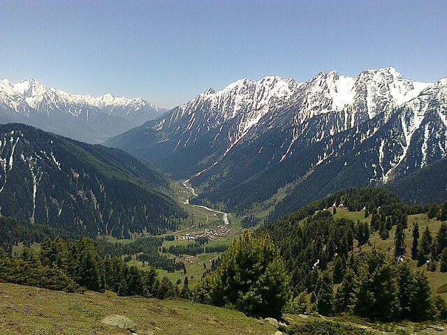 Aru Valley