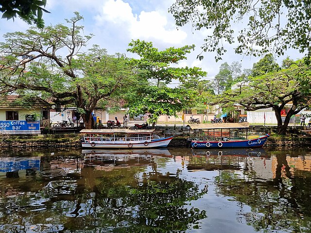 Alappuzha_boat_01