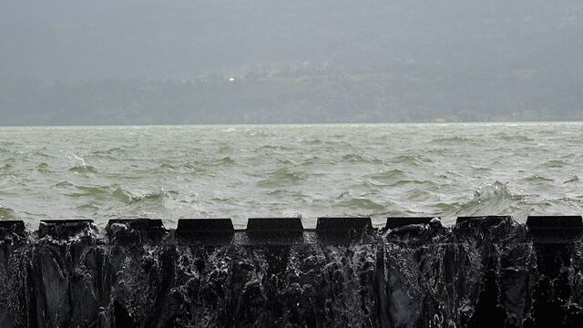 Bhandardara_dam