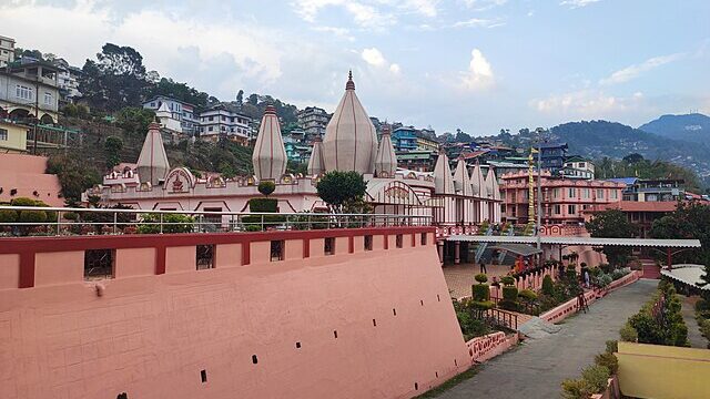 Darjeeling to Kalimpong One Day Tour Package