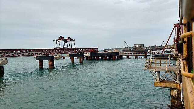 Rameswaram_bridge_Pamban_bridge